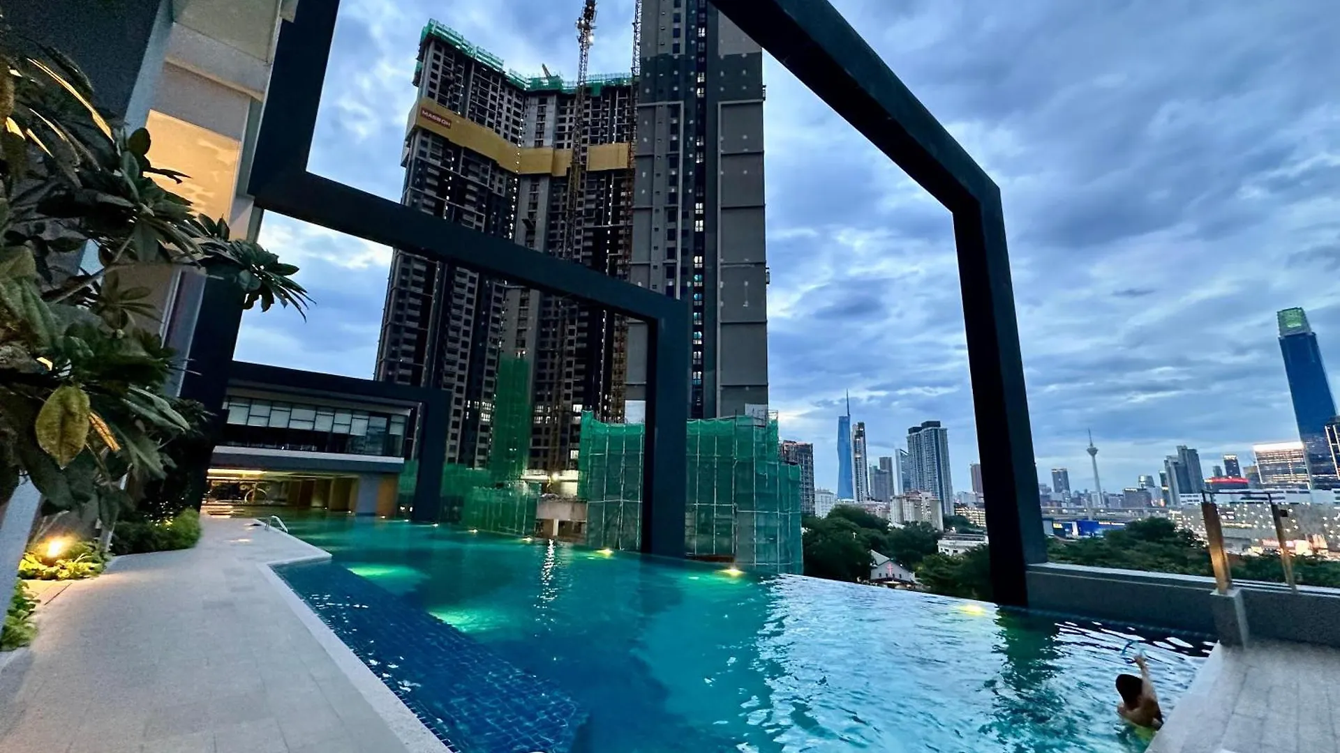 아파트 Sunway Velocity Two 쿠알라룸푸르